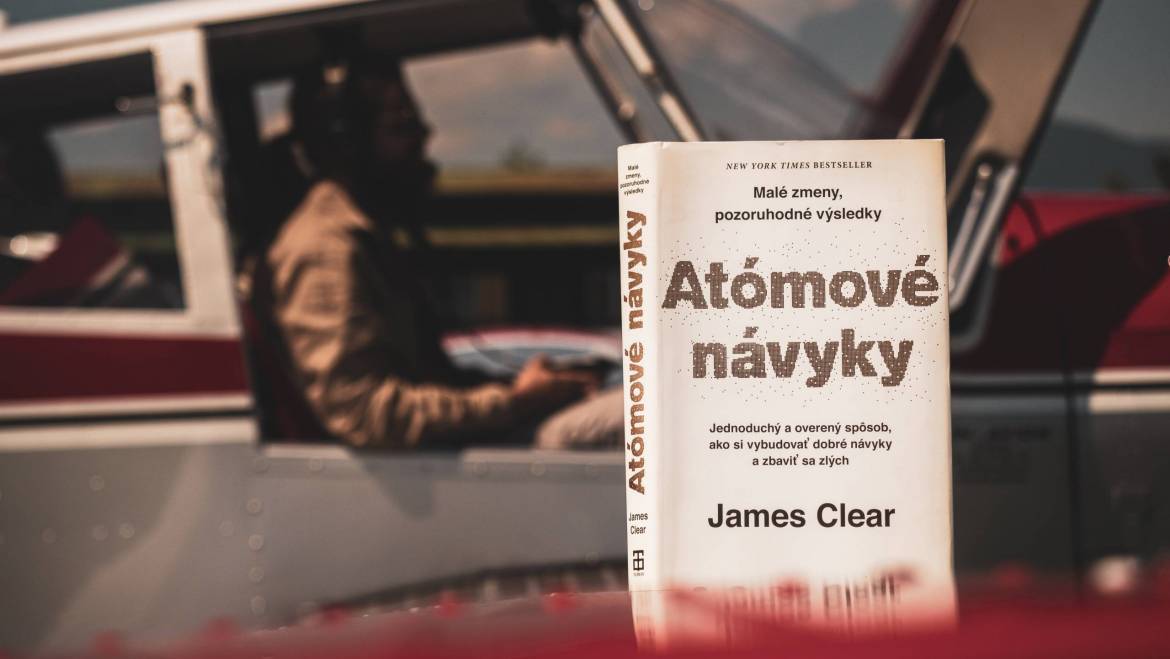 Recenzia knihy – James Clear – Atómové návyky