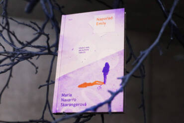 Recenzia knihy – Maria Navarro Skarangerová – Napořád Emily